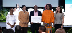 Bahamas-Charity-2.jpg